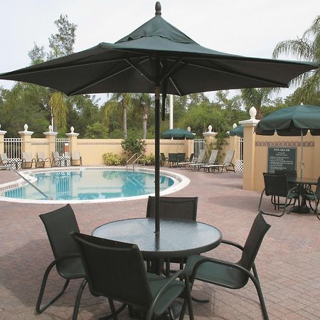 La Quinta By Wyndham Naples Downtown Otel Dış mekan fotoğraf