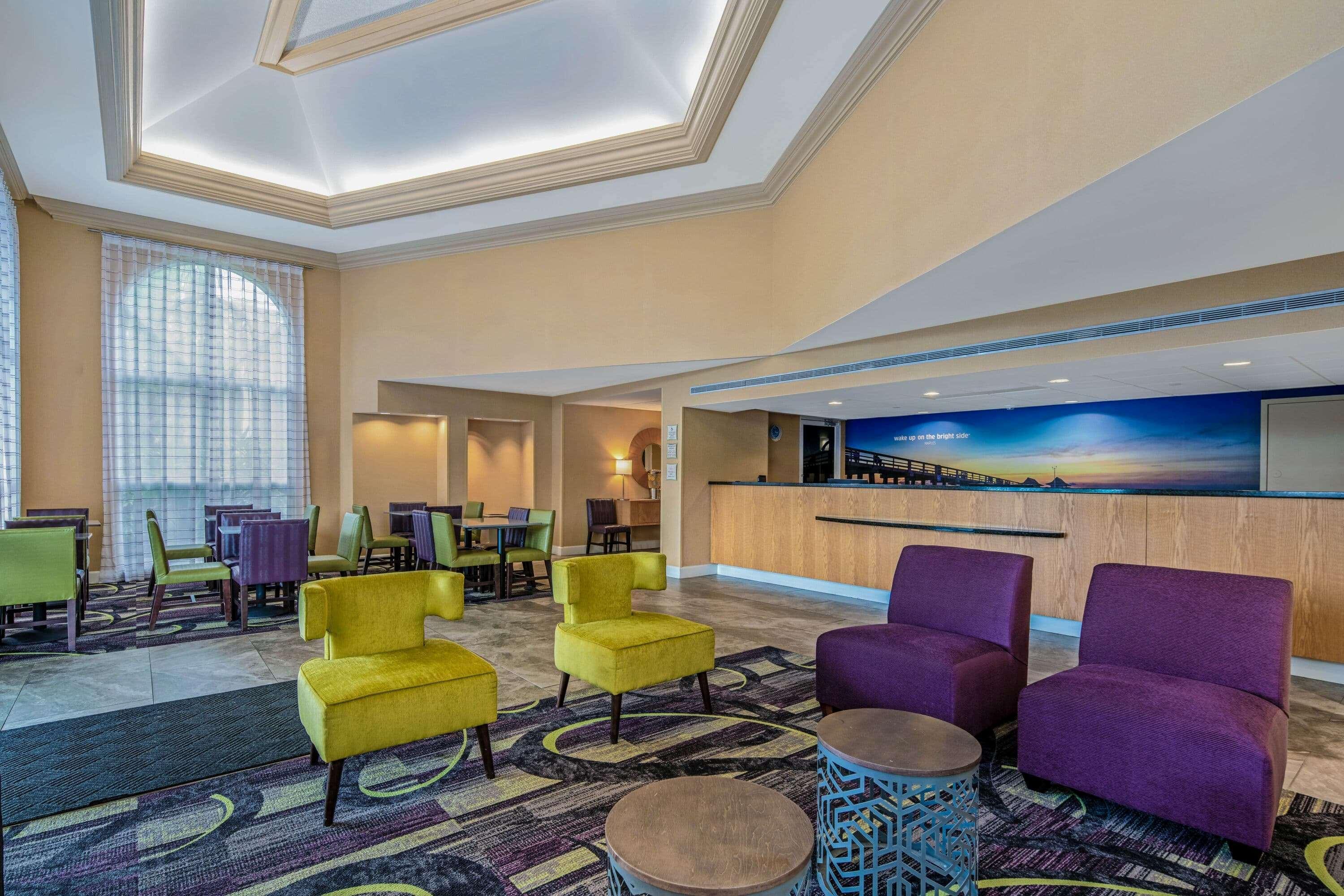 La Quinta By Wyndham Naples Downtown Otel Dış mekan fotoğraf