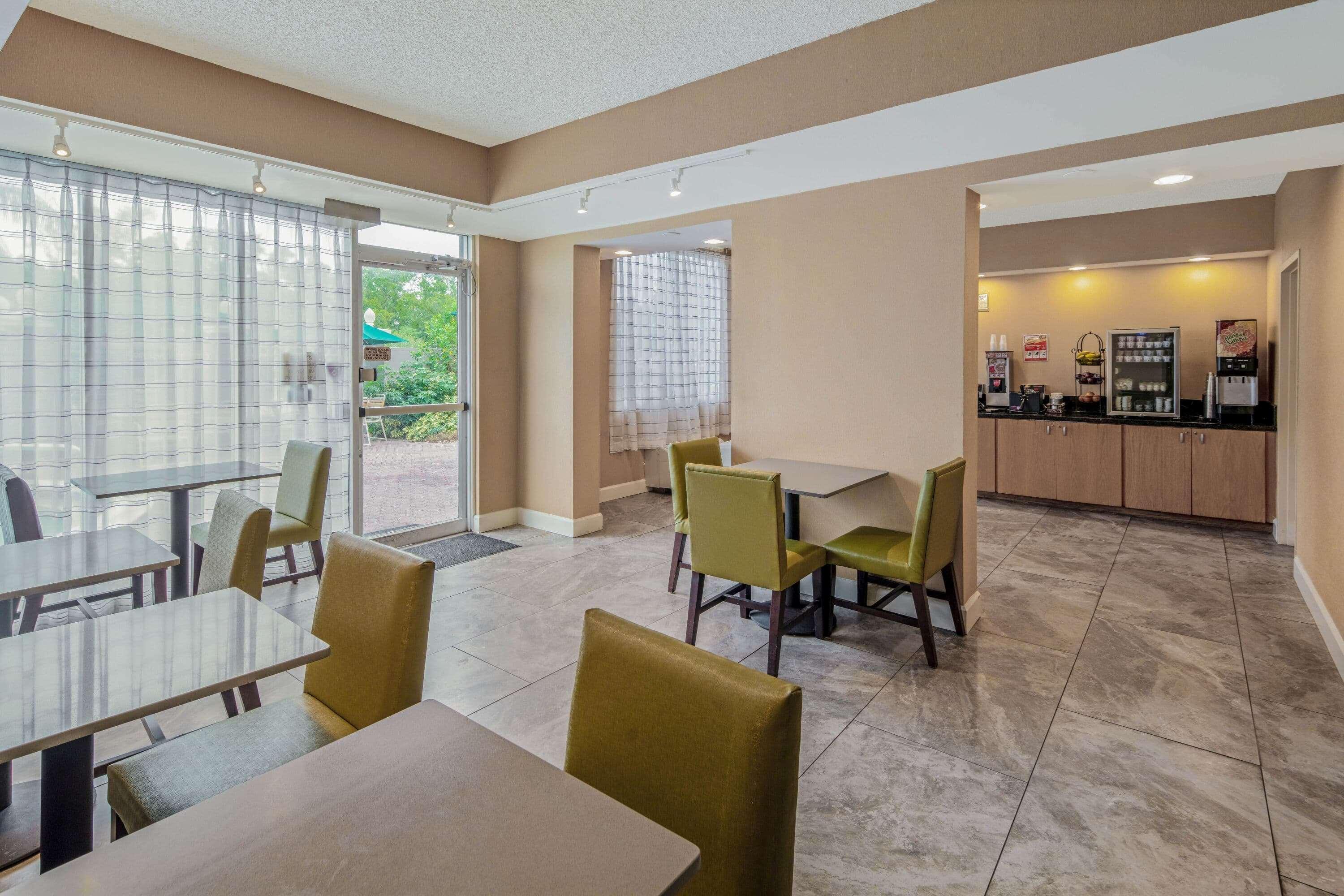 La Quinta By Wyndham Naples Downtown Otel Dış mekan fotoğraf