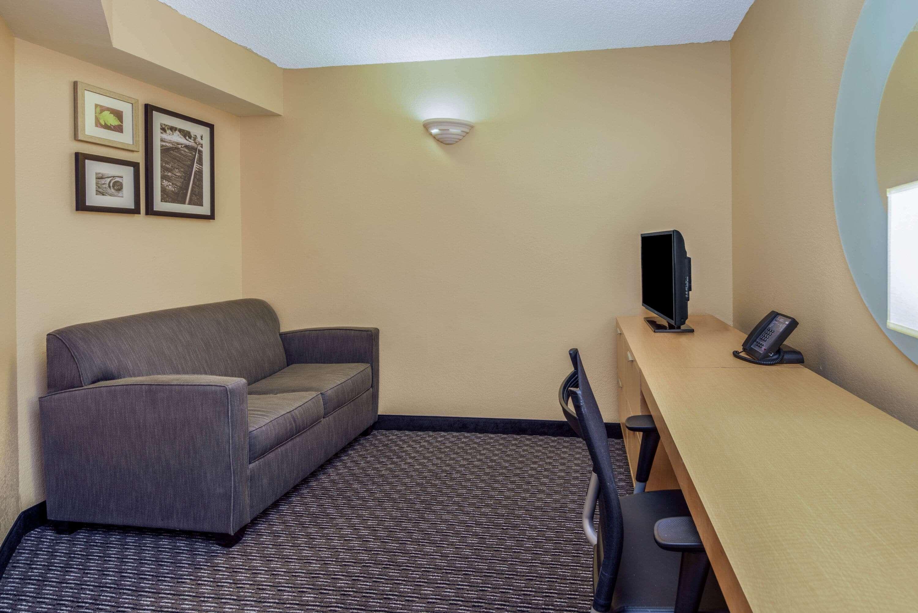 La Quinta By Wyndham Naples Downtown Otel Dış mekan fotoğraf