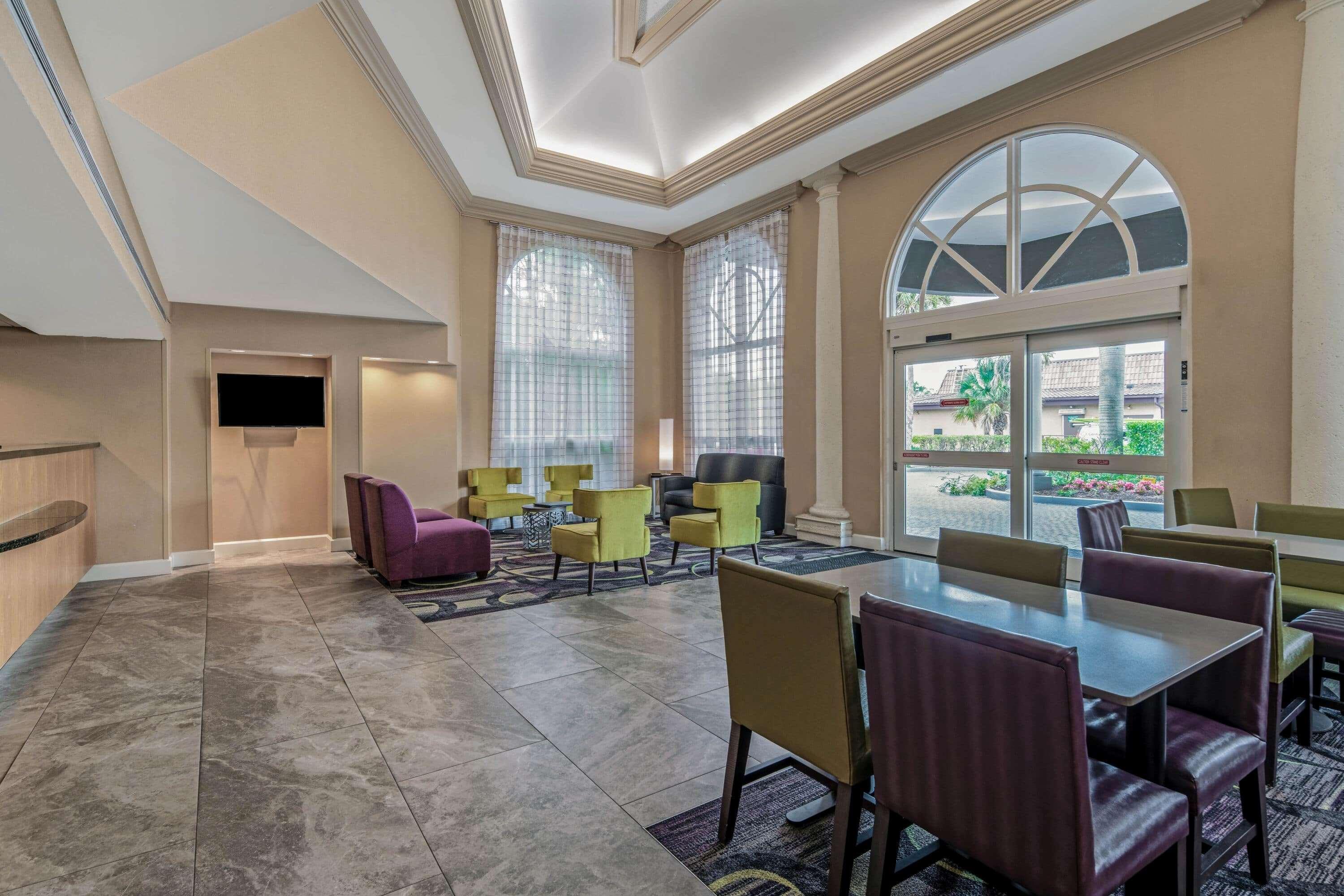 La Quinta By Wyndham Naples Downtown Otel Dış mekan fotoğraf