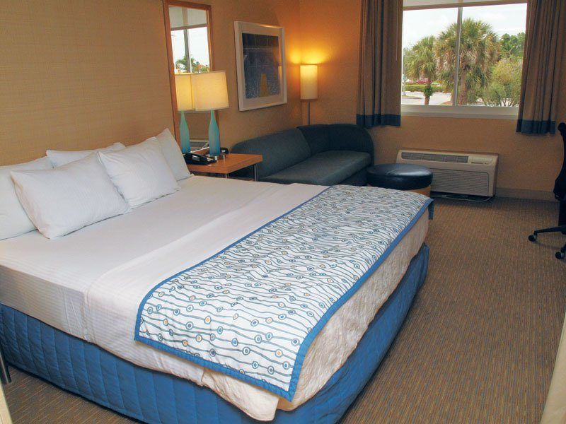 La Quinta By Wyndham Naples Downtown Otel Dış mekan fotoğraf