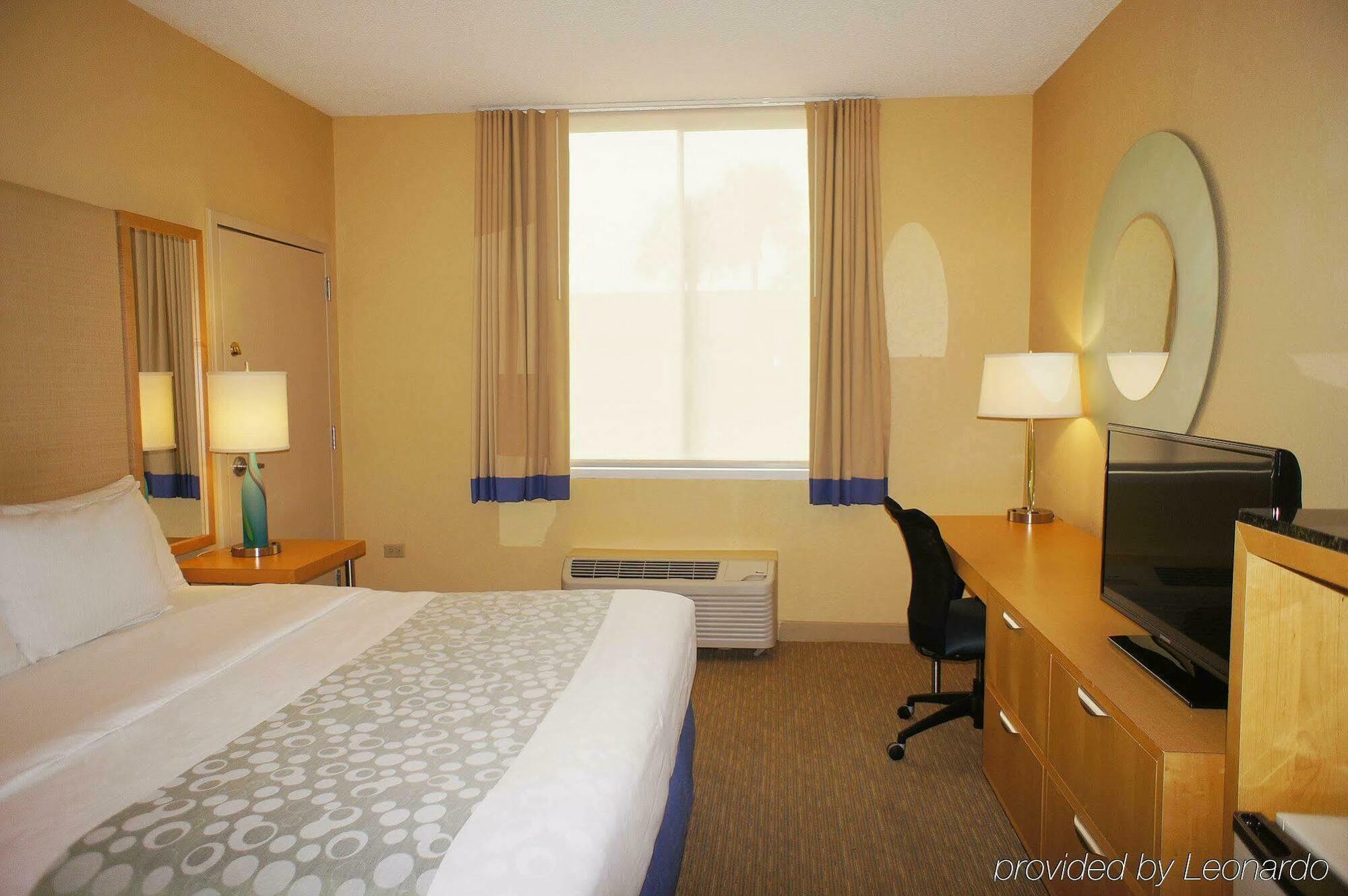 La Quinta By Wyndham Naples Downtown Otel Dış mekan fotoğraf